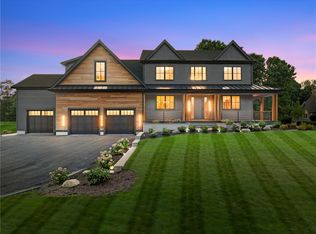 18 Emily Way, Seekonk, MA 02771
