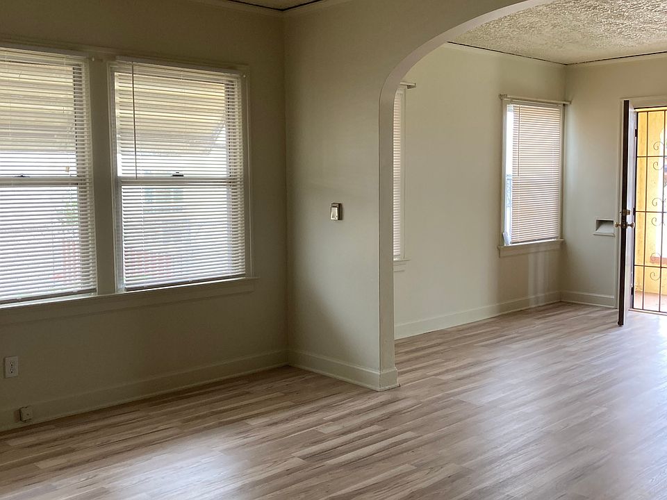 2nd image of 1326 W 84th St