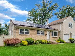 264 W Prescott Ave, Edison, NJ 08820