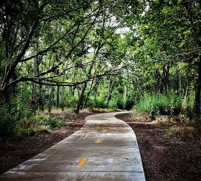Walnut Creek trail