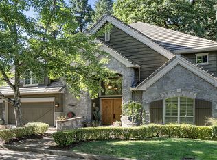 4027 Canal Woods Ct, Lake Oswego, OR 97034