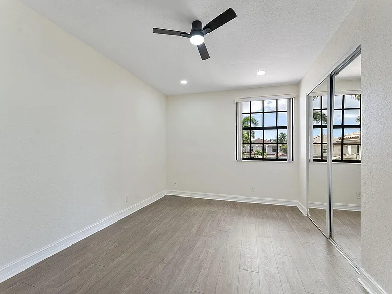 12945 Pennell Pines Rd — Photo 32