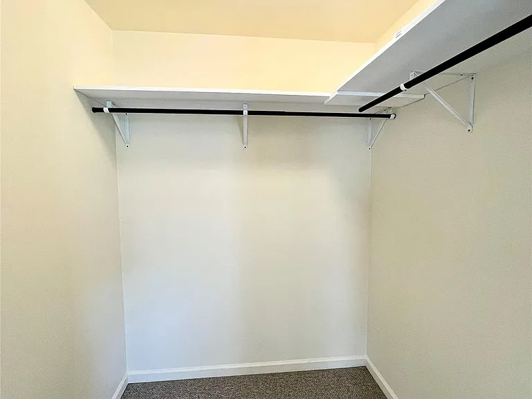 60 Peach Pl — Photo 22