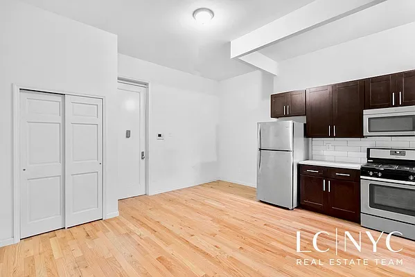 Rented by Keller Williams NYC | media 2