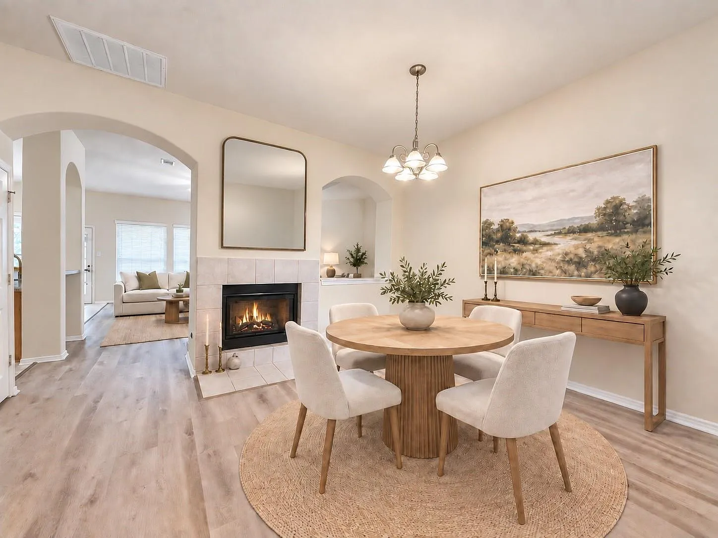 3 bed, 2.0 bath, 1707 sqft, $1,950 — Photo 2