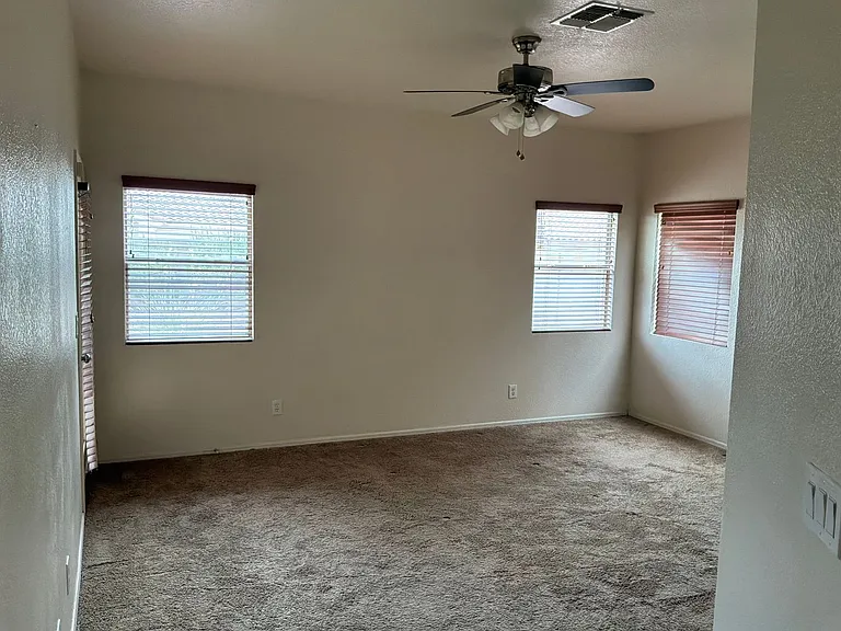 5413 Rusty Anchor Ct — Photo 4