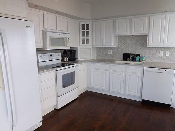 2nd image of 3554 Ocean Dr APT 803S