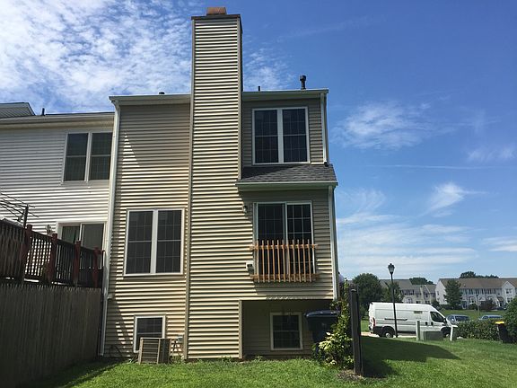 2nd image of 431 Feather Dr