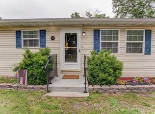 809 Old Caseyville Rd, Caseyville, IL 62232