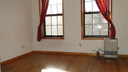 Rented by Elite NY Holdings