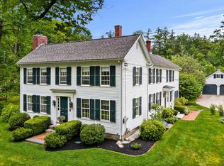 77 Stagecoach Rd, Wilton, NH 03086