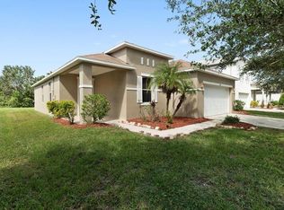 806 Neptune Pointe Ln, Kissimmee, FL 34744