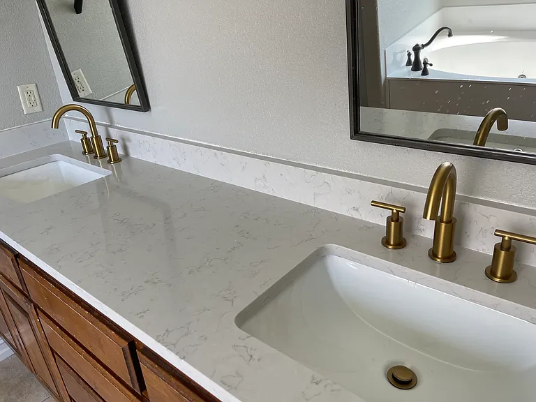 703 SW Glen Arbor Ave — Photo 10