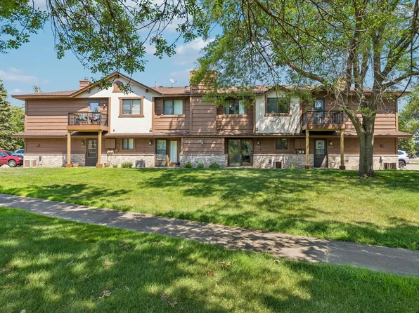 12616 University Ave NW, Coon Rapids, MN 55448