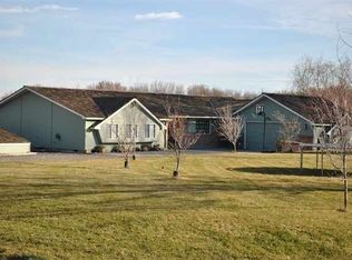 2108 Riverside Dr, West Richland, WA 99353