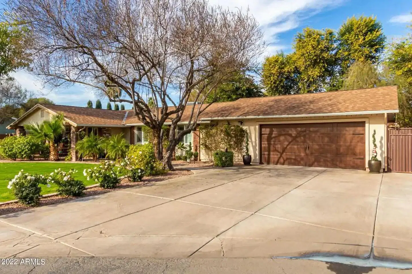 3 bed, 1984 sqft, $3,400 — Photo 2