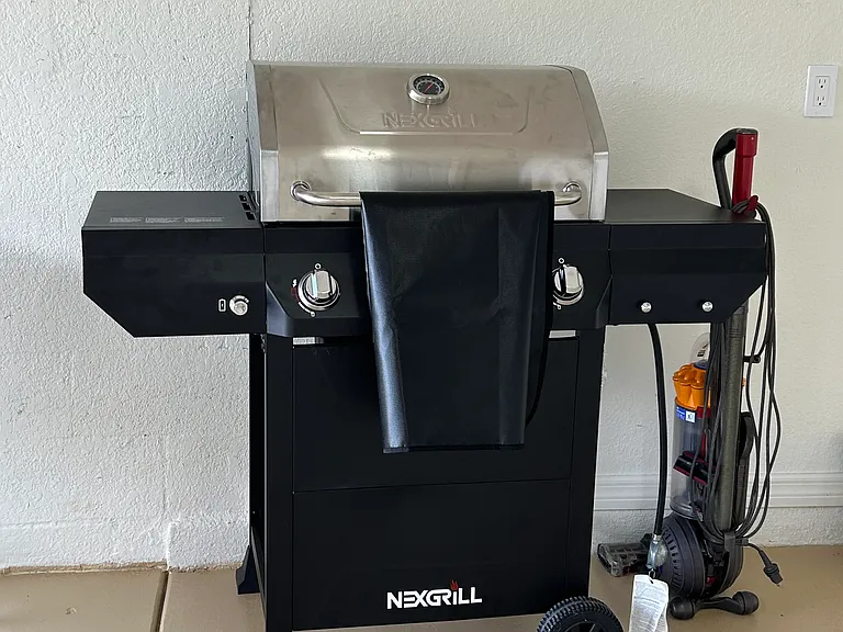 Fully equipped grill