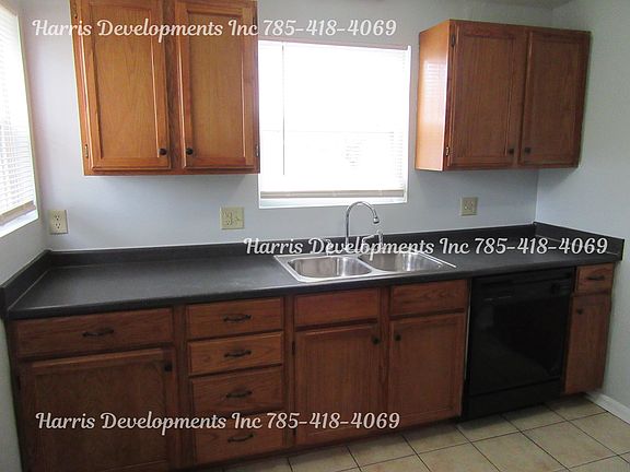3rd image of 308 S Mulberry St