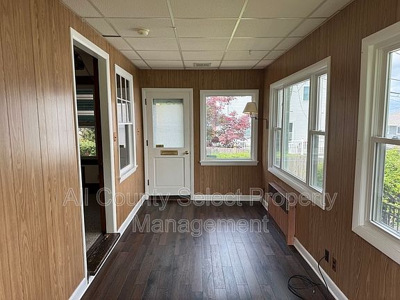 3rd image of 12 Wilson Ave