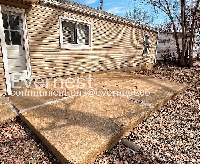 9717 Dennis Dr — Photo 17