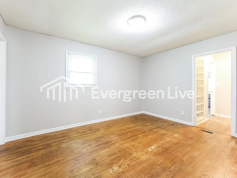 151 Leawood Dr — Photo 7