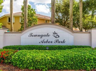 2459 SE 19th St, Homestead, FL 33035