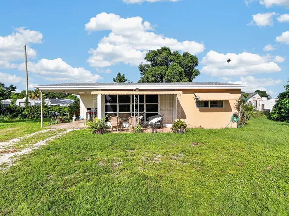 4351 Colt Lane, West Palm Beach, FL 33406