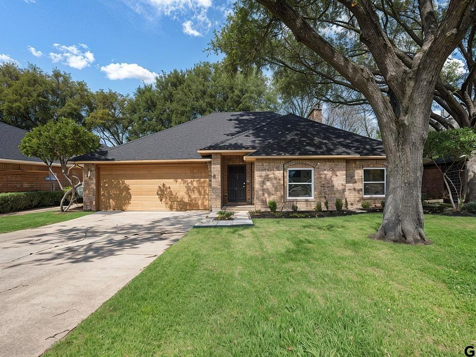 1st image of 207 Darrin Dr