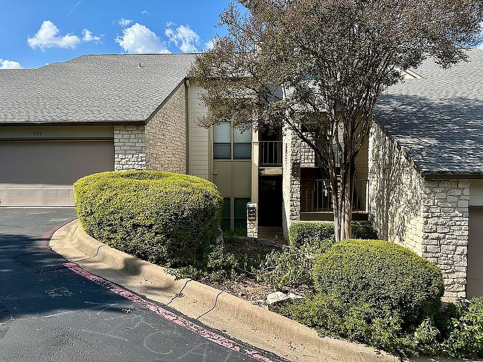 1st image of 1520 Ben Crenshaw Way APT 122