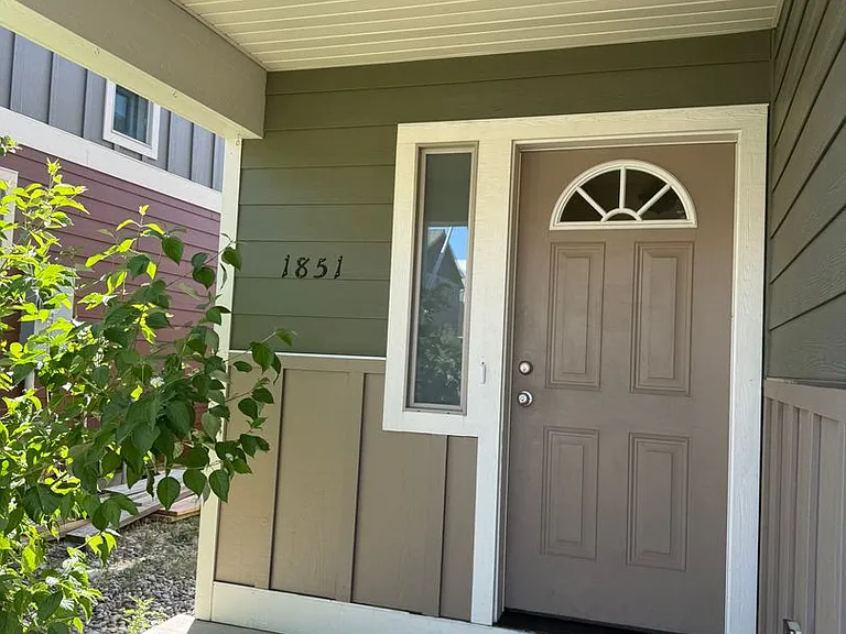 1851 Buckrake Ave — Photo 1