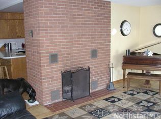 1551 Riverside Dr N, Hudson, WI 54016