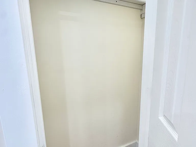2465 E 1st St #3Y — Photo 17