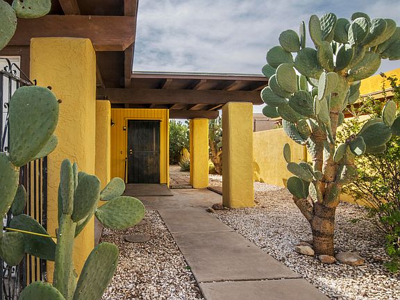 2nd image of 1339 W Placita Oro