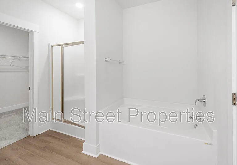 704 Brambling Ct — Photo 1