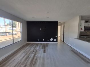 1581 SE Sutton St, Port Saint Lucie, FL 34983