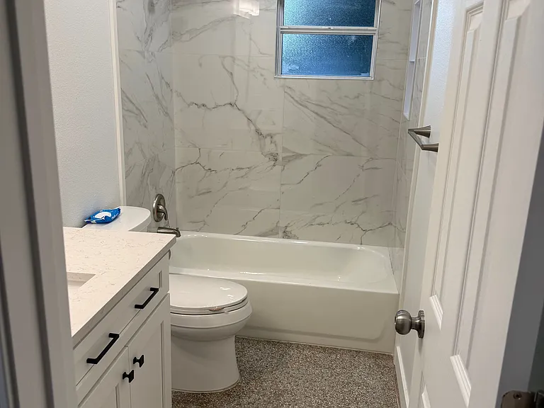 182 W Lakeview Ave — Photo 11