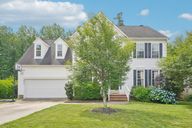 Colony Woods Dr-1705-001.jpg