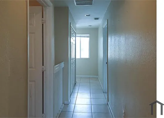1486 SE 24th Ct — Photo 14