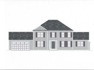 15 Chestnut St, Uxbridge, MA 01569