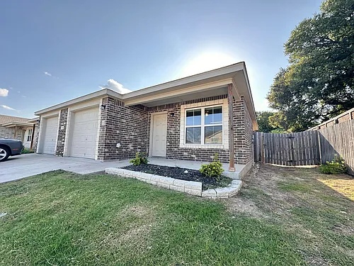 Floor plan 1704 B Clovis Drive