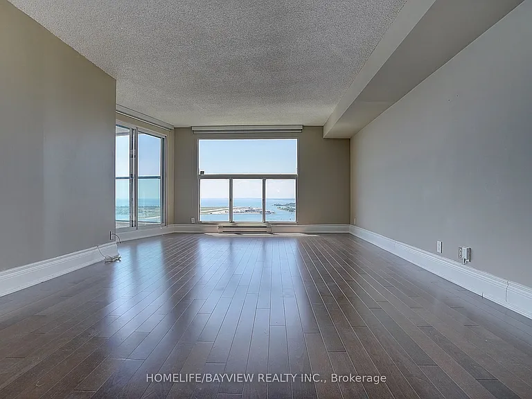 99 Harbour Sq #3108 — Photo 22