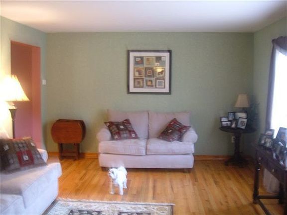 3rd image of 1333 W High St