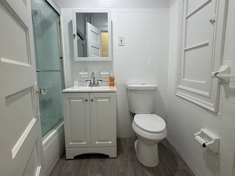 373 E 29th St #1 — Photo 9