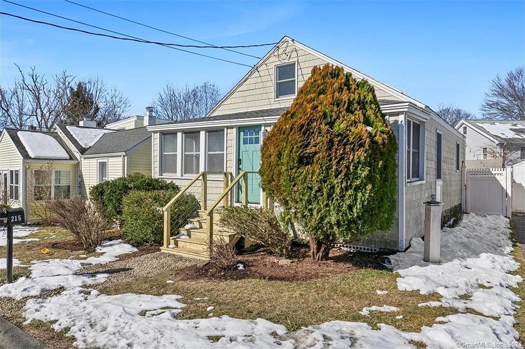 215 Hotchkiss Grove Rd, Branford, CT 06405 MLS 170625283 Zillow