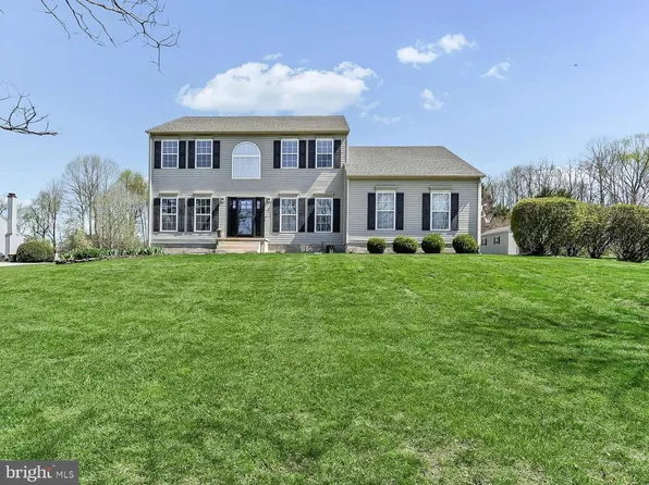 24 Pelham Dr, Landenberg, PA 19350