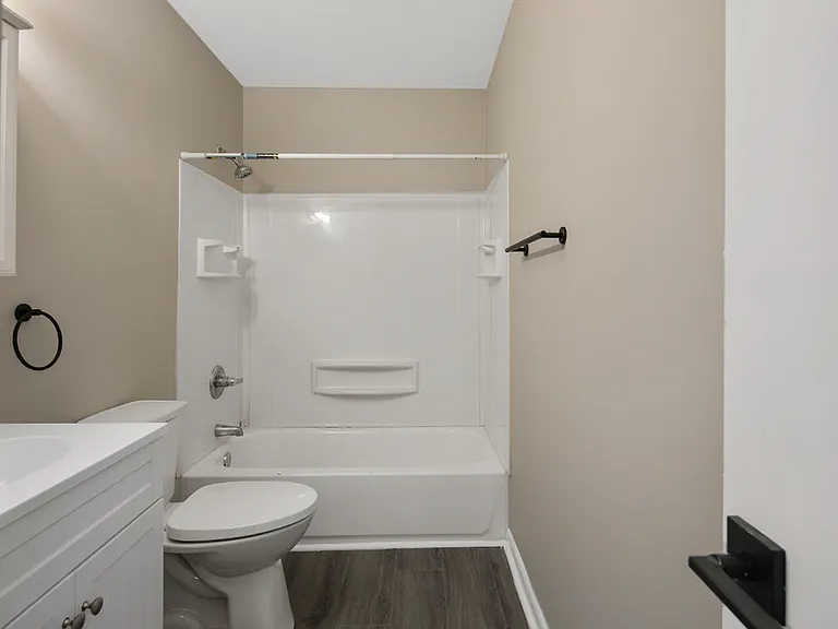 7252 Ainsley St — Photo 11