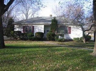 609 S Rutledge Ave, Kankakee, IL 60901