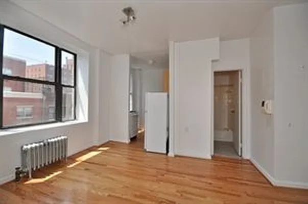 Rented by Douglas Elliman | media 9