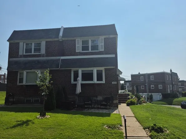 3810 Aubrey Ave, Philadelphia, PA 19114