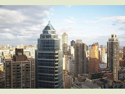 Sold by Stribling | media 27